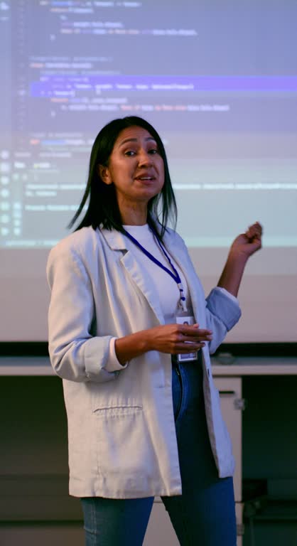 آموزشگاه برنامهنویسی در کرج برای تربیت فریلنسر جهانی