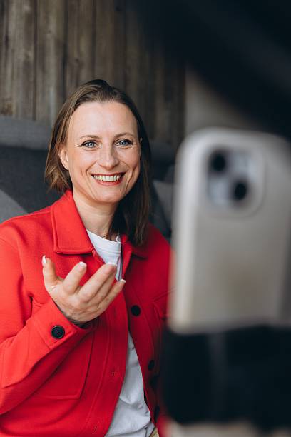 بازاریابی آنلاین کفش و ارتباط با مشتری برای استراتژی دیجیتال تولیدکنندگان کفش