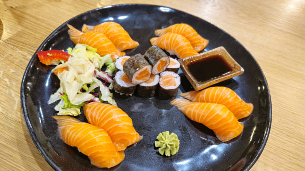 جامعه آنلاین آشپزی در رشت با استراتژی برندینگ دیجیتال