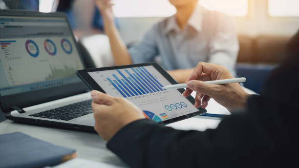 آینده بازار سرمایه، معماری اعتماد و استراتژی دیجیتال برای کارگزاریهای بورس در سال 1405