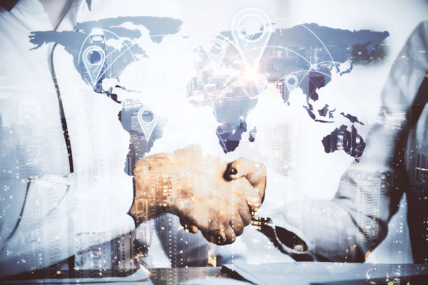 مدیریت هوشمند تجارت برای جذب شرکای بینالمللی در مناطق آزاد تجاری