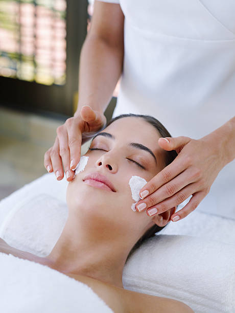 خدمات طراحی وبسایت لوکس برای کلینیکهای زیبایی در کرج با پینو سایت