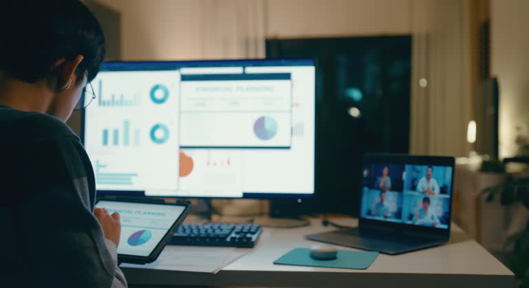 مدیریت وبسایت فروشگاهی چرم و ارتباط با مشتریان جهانی