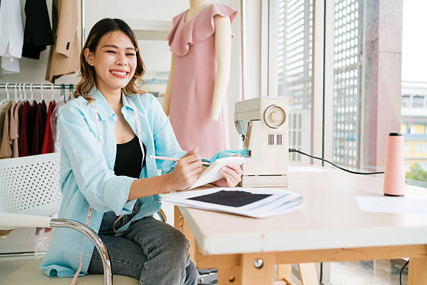 برندینگ دیجیتال خیاطی و طراحی هویت بصری