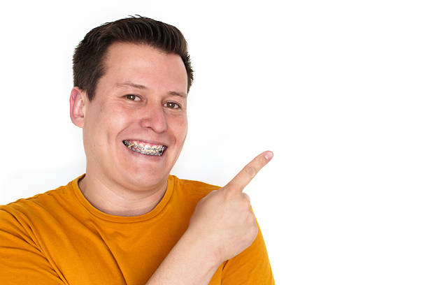 معماری اعتماد در پایتخت زیبایی ایران: استراتژی جامع برندینگ دیجیتال و تولید محتوای سئو برای کلینیکهای پوست و مو در شیراز - رضایت مشتری از خدمات زیبایی