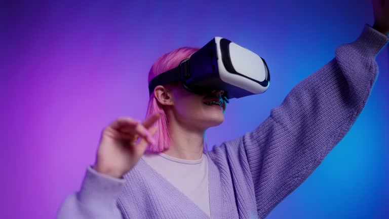 تحول برندینگ دیجیتال کلینیکهای دندانپزشکی اصفهان با طراحی سایت مبتنی بر واقعیت افزوده (AR): غوطهوری بیمار در شبیهسازی درمان با AR برای افزایش اعتماد و تبلیغات آنلاین دندانپزشکی.