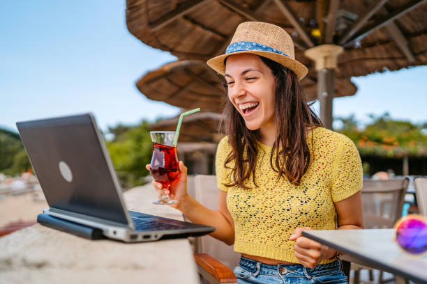 طراحی وبسایت واکنشگرا برای سایتهای گردشگری