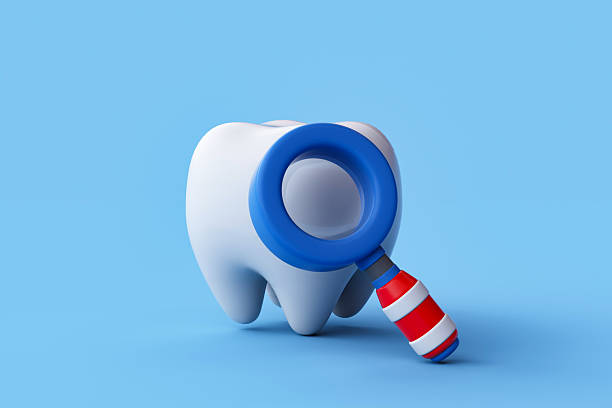 سئو دندانپزشکی و طراحی سایت پزشکی برای مطب یزد - تصویر آینه دندانپزشکی روی پسزمینه آبی