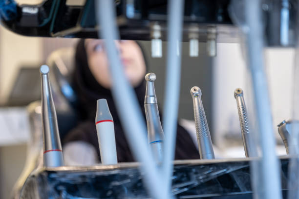 تجربه کاربری سلامت در کلینیک دندانپزشکی ایمپلنت شیراز و ارتقاء تجربه مراجعین