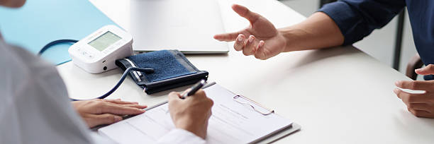 برندینگ دیجیتال پزشکی برای کلینیکهای هومیوپاتی در یزد: مشاوره مارکتینگ سلامت و وبسایتهای کارآمد ۲۰۲۶ - مشاوره دکتر و بیمار