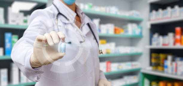 بهینهسازی تجربه مشتری و مدیریت ارتباط با مشتری داروخانه در اهواز