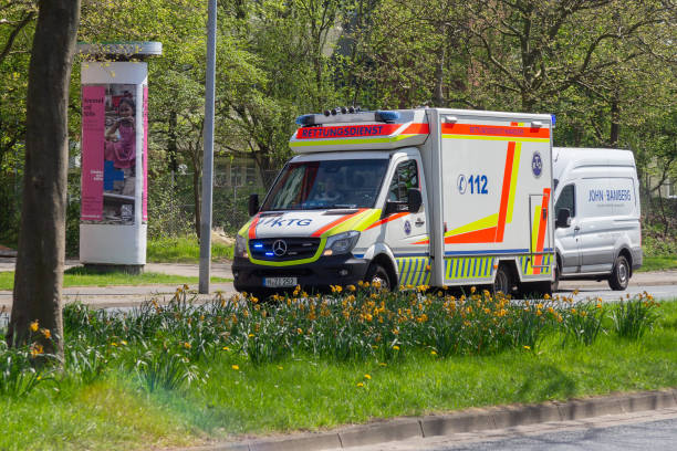 خدمات اورژانس خصوصی در مشهد و نقش وبسایت - مراکز اورژانس خصوصی