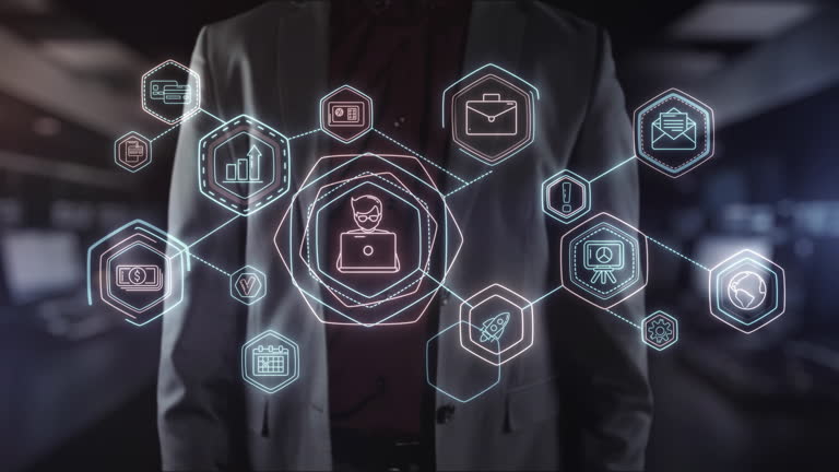 سیستم مدیریت ارتباط با مشتریان درمانی، مدیریت اطلاعات بیماران - بهینهسازی فرایندهای بیمارستانی