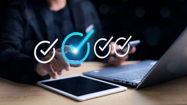 طراحی UX بیماران و وبسایت سلامت برای کلینیکهای هومیوپاتی در اصفهان: سنجش تجربه کاربری پزشکی و اعتماد بیماران آنلاین