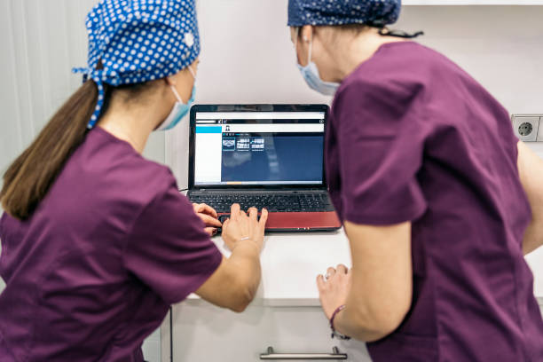 پشتیبانی سایت کلینیکهای ایمپلنت دندان در مشهد: نگهداری وب سایت ایمپلنت