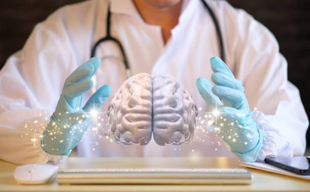 دکتر متخصص مغز و اعصاب در حال تحلیل نتایج آزمایش، توسعه وب پزشکی و سئو متخصص مغز و اعصاب