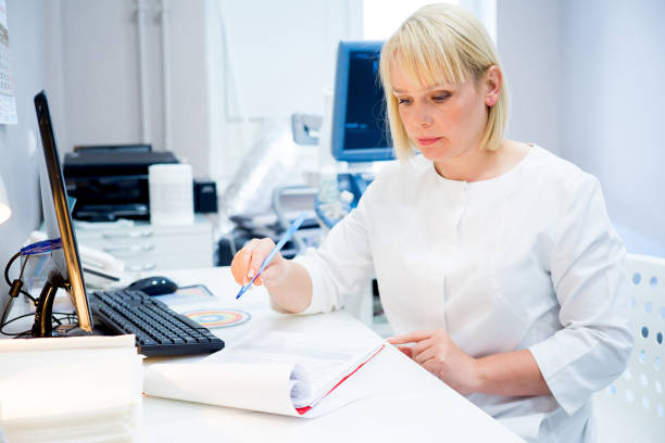 ارتقاء تجربه بیمار با طراحی UX هوشمند برای مراکز ناباروری و IVF در اصفهان: بهینهسازی نوبتدهی آنلاین 2026 - مدیریت کلینیک ناباروری