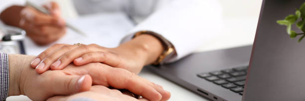 تیم حرفهای طراحی سایت پزشکی پینو سایت و بهینهسازی UX بیماران برای مراکز ژنتیک در مشهد: جذب مراجعین پزشکی 2026