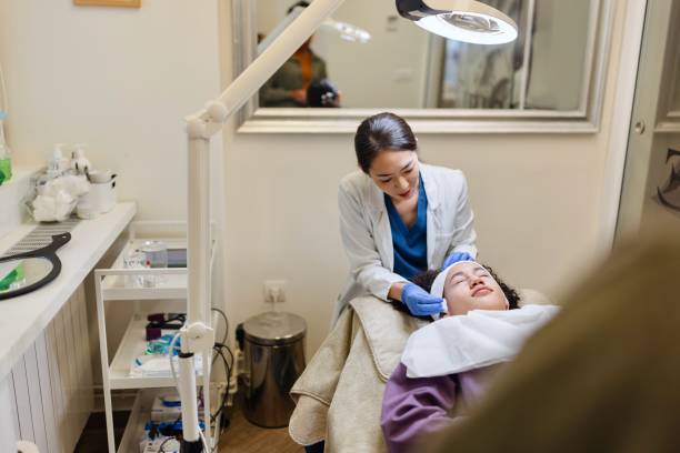 برندینگ دیجیتال پزشکی و طراحی UX کلینیک پوست و مو در تبریز: نقش سئو پزشکان