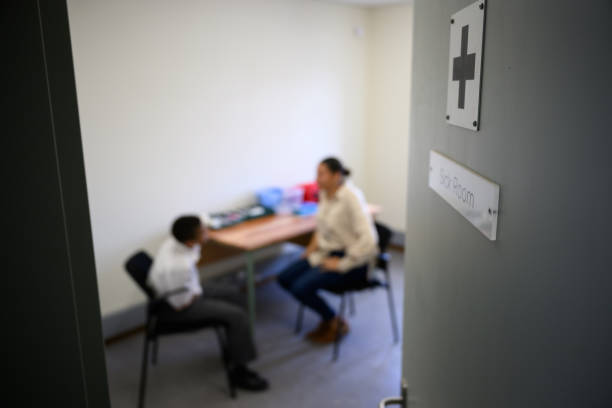 طراحی UX بیماران و نوبتدهی آنلاین هوشمند برای کلینیکهای ترک اعتیاد در کرج: بهبود مسیر درمان و بازیابی اعتماد – کلینیکهای ترک اعتیاد