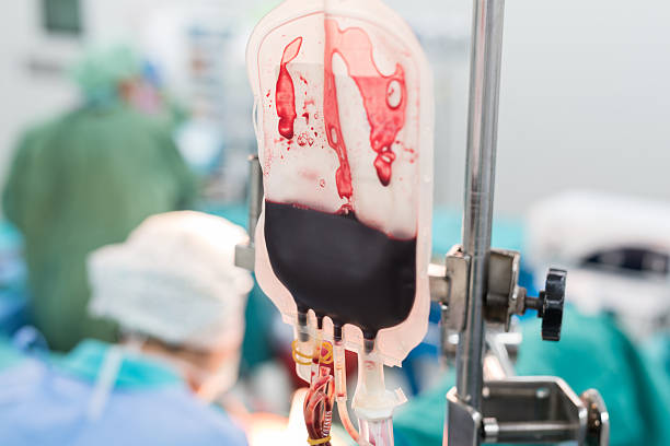 اهدا سلول خون قرمز فشرده در طول جراحی، نمادی از تخصص فوق تخصص خون و سرطان و اعتماد در حوزه پزشکی