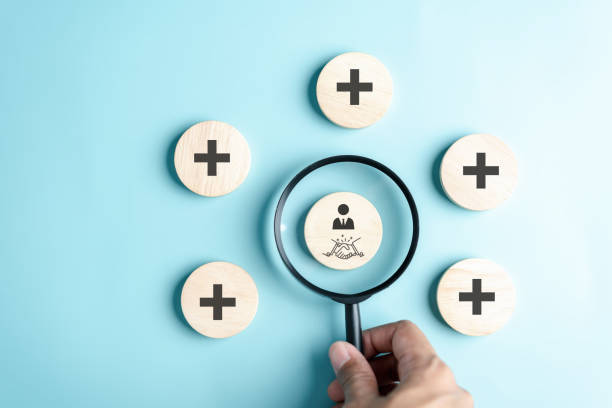 سیستم نوبتدهی هوشمند و طراحی UX پزشکی برای جذب بیمار هدفمند