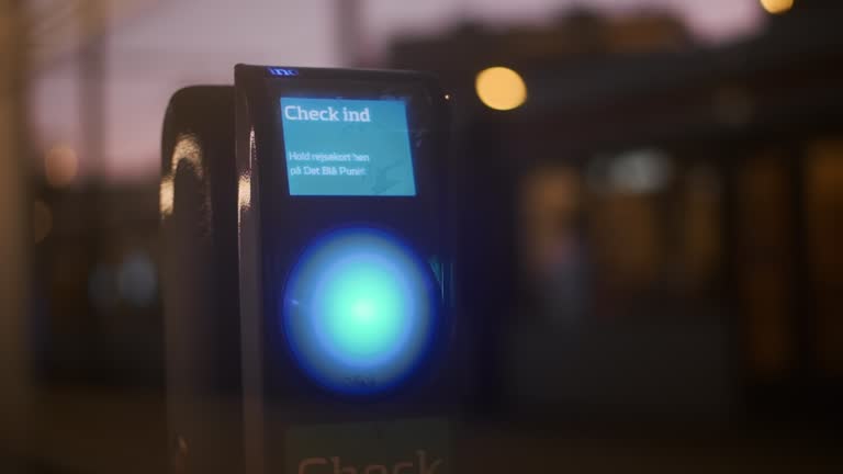 سیستم نوبتدهی هوشمند و رزرو وقت دکتر مغز و اعصاب اصفهان