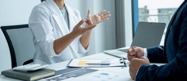 مشاوره دیجیتال مارکتینگ سلامت و استراتژی دیجیتال پزشکان