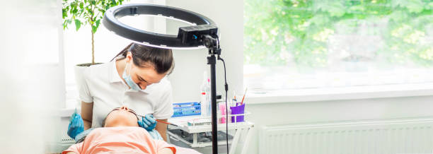 طراحی UX بیماران و نوبتدهی آنلاین هوشمند برای کلینیکهای دندانپزشکی زیبایی در رشت: دندانهای زیبا پس از درمان در کلینیک دندانپزشکی زیبایی