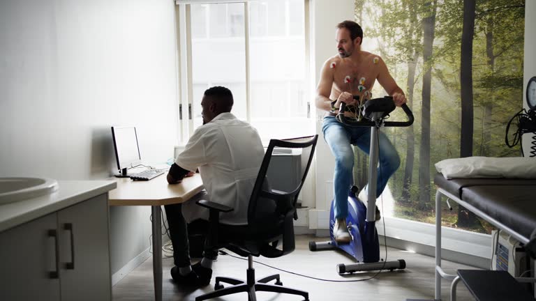 فوق تخصص غدد تبریز - طراحی سایت پزشکی با UX عالی