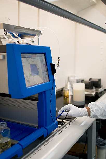 CRM پزشکی و نرمافزارهای مدیریت برای آزمایشگاههای تشخیص طبی در تبریز: ارتقای سئو تخصصی پزشکی و تجربه مراجعین ۲۰۲۶ - بهینهسازی فرایندهای پیچیده و اتوماسیون آزمایشگاهی پیشرفته