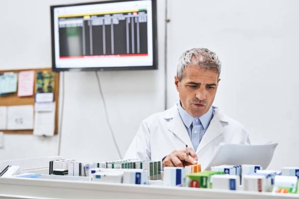 توسعه وب و پیادهسازی CRM پزشکی برای داروخانههای تخصصی در تبریز: بهینهسازی مدیریت و ارتباط با بیماران ۲۰۲۶ - نرم افزار داروخانه