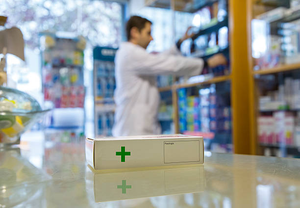 توسعه وب سلامت و طراحی UX بیماران برای داروخانههای شبانهروزی در اصفهان: داروخانه شبانه روزی آنلاین، وبسایت فروشگاهی