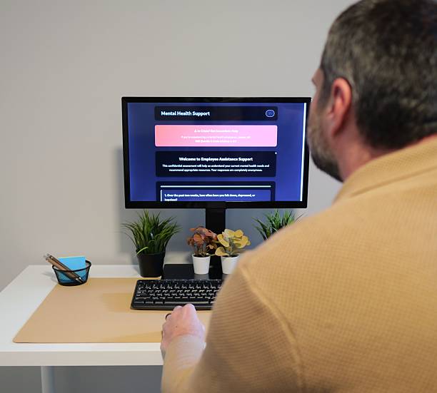 یکپارچهسازی CRM پزشکی و نوبتدهی آنلاین برای کلینیکهای ترک اعتیاد در تبریز: مدیریت مراکز ترک اعتیاد و CRM پزشکی