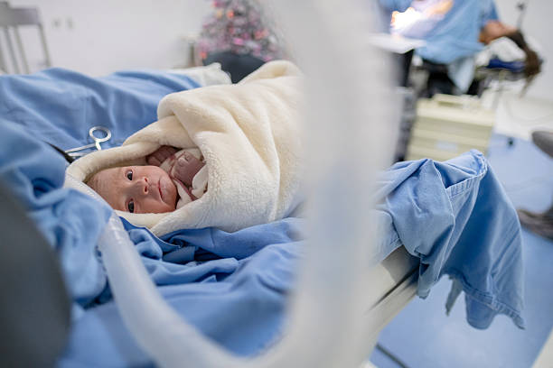 طراحی پرتال نوبتدهی آنلاین برای مراکز ناباروری و IVF در اهواز: بهینهسازی UX بیماران و برندینگ دیجیتال پزشکی 2026 - امید و شادی حاصل از درمان IVF موفقیتآمیز