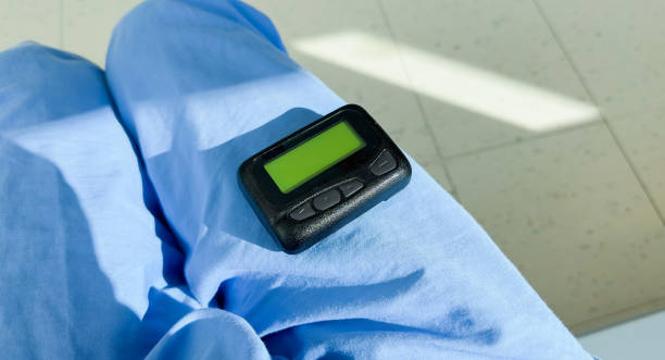 طراحی پرتال نوبتدهی آنلاین برای کلینیکهای جراحی دهان و فک در تبریز: ارتقاء CRM پزشکی و تجربه بیمار - سیستم نوبتدهی جراحی