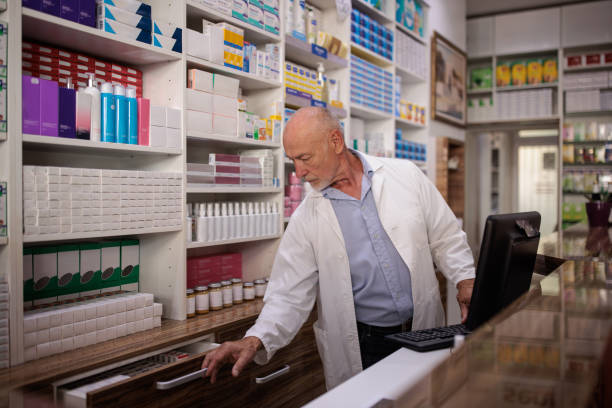 طراحی وبسایت سلامت و CRM پزشکی، مدیریت داروخانه و نرمافزار داروخانه در تبریز