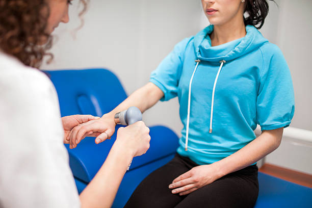 طراحی پرتال نوبتدهی آنلاین برای مراکز فیزیوتراپی در اصفهان: فیزیوتراپی، سونوگرافی، لیزردرمانی