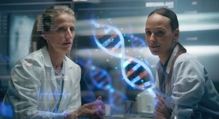 سئو تخصصی پزشکی برای مراکز ژنتیک و مشاوره ژنتیک در مشهد: پزشک و بیمار در حال بحث در مورد ژنتیک