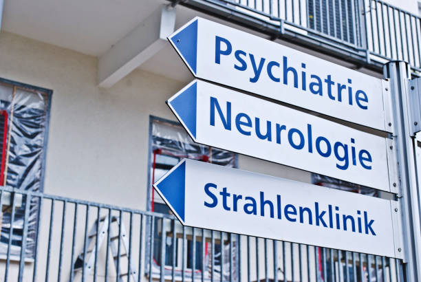 طراحی پرتال نوبتدهی آنلاین برای کلینیکهای ترک اعتیاد در کرمان - کلیدواژه: کلینیک ترک اعتیاد، نرمافزار نوبتدهی پزشکی