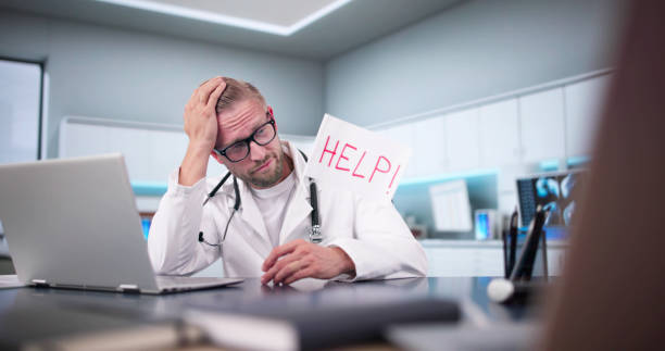 سئو سایت پزشکان فوق تخصص درد و بازاریابی دیجیتال سلامت در کرمان 2026