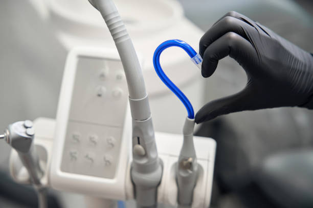 توسعه وب پزشکی و سئو تجهیزات دندانپزشکی: تصویر مرتبط با دندانپزشکی و سلامت برای برندینگ آنلاین پزشکی