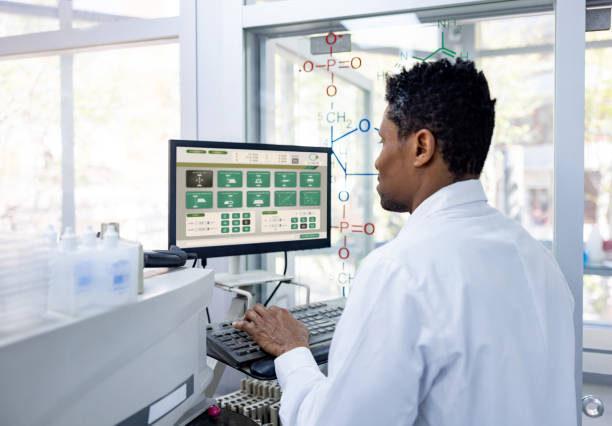 توسعه وبسایت آزمایشگاهی و نرمافزار LIS در شیراز - CRM پزشکی