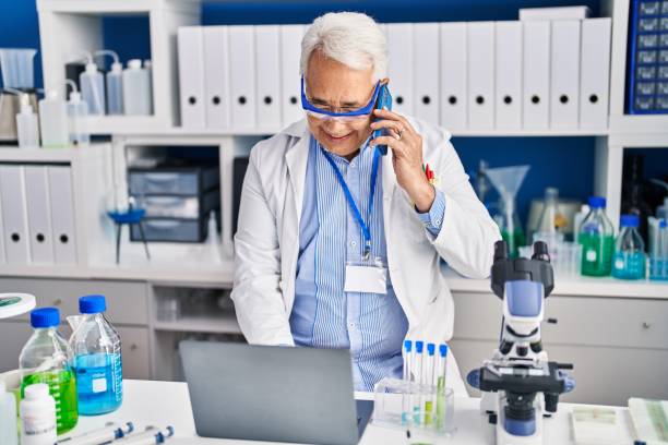 مدیریت آزمایشگاه تخصصی و نوبتدهی آنلاین آزمایشگاه با استفاده از فناوریهای نوین