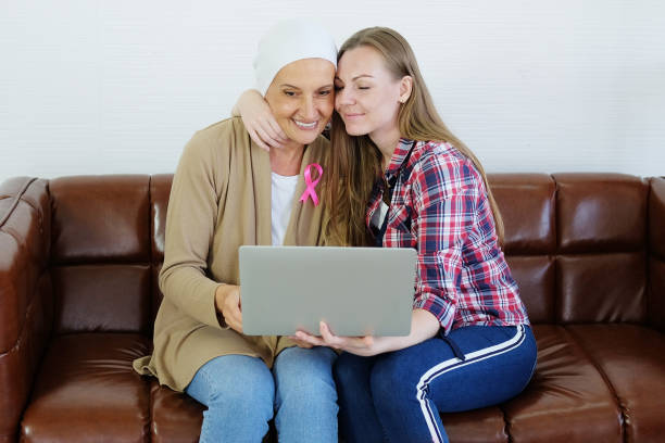 تجربه کاربری آسان وبسایت بیمارستان سرطان در مشهد برای دسترسی بیماران و خانوادهها