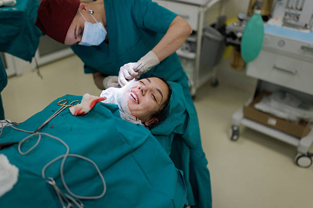 توسعه وب و نرمافزارهای مدیریت جامع برای کلینیک جراحی دهان و فک و صورت در تهران: پیادهسازی CRM پزشکی 2026 - جراحی موفقیت آمیز گوش با تکنیکهای پیشرفته