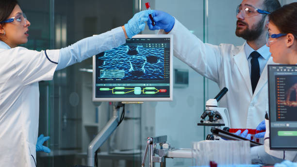 بهینهسازی تجربه بیمار در آزمایشگاه اصفهان - مدیریت هوشمند آزمایشگاه