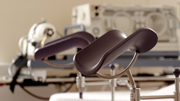 طراحی پرتال نوبتدهی آنلاین هوشمند برای مراکز ناباروری و IVF در اراک: بهبود UX بیماران و سئو تخصصی پزشکی در ۲۰۲۶ - مراکز ناباروری، IVF، تجربه کاربری بیماران