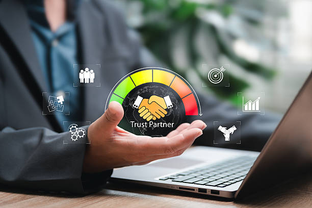 برندینگ دیجیتال پزشکی و مشاوره بازاریابی سلامت برای کلینیکهای ترک اعتیاد در مشهد: افزایش اعتماد آنلاین 2026 - مفهوم سطح اعتماد و شراکت در کسبوکار