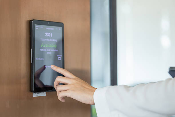 طراحی پرتال نوبتدهی آنلاین پزشکی و CRM دندانپزشکی کودکان برای مطب در تهران - مشاوره و برنامهریزی دیجیتال با پینو سایت